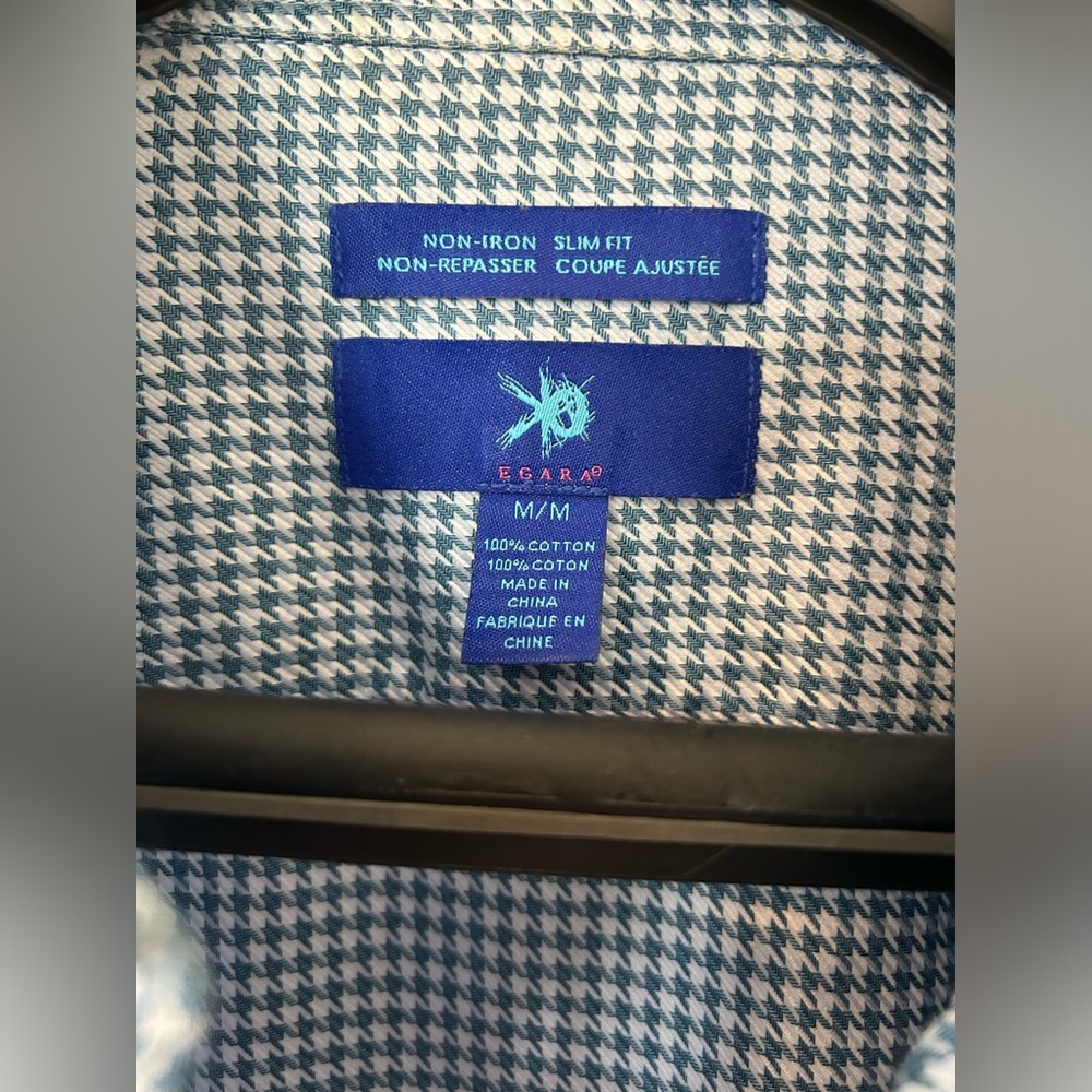 2/15 🌟 - Moore’s men’s dress shirt - Picture 2 of 2